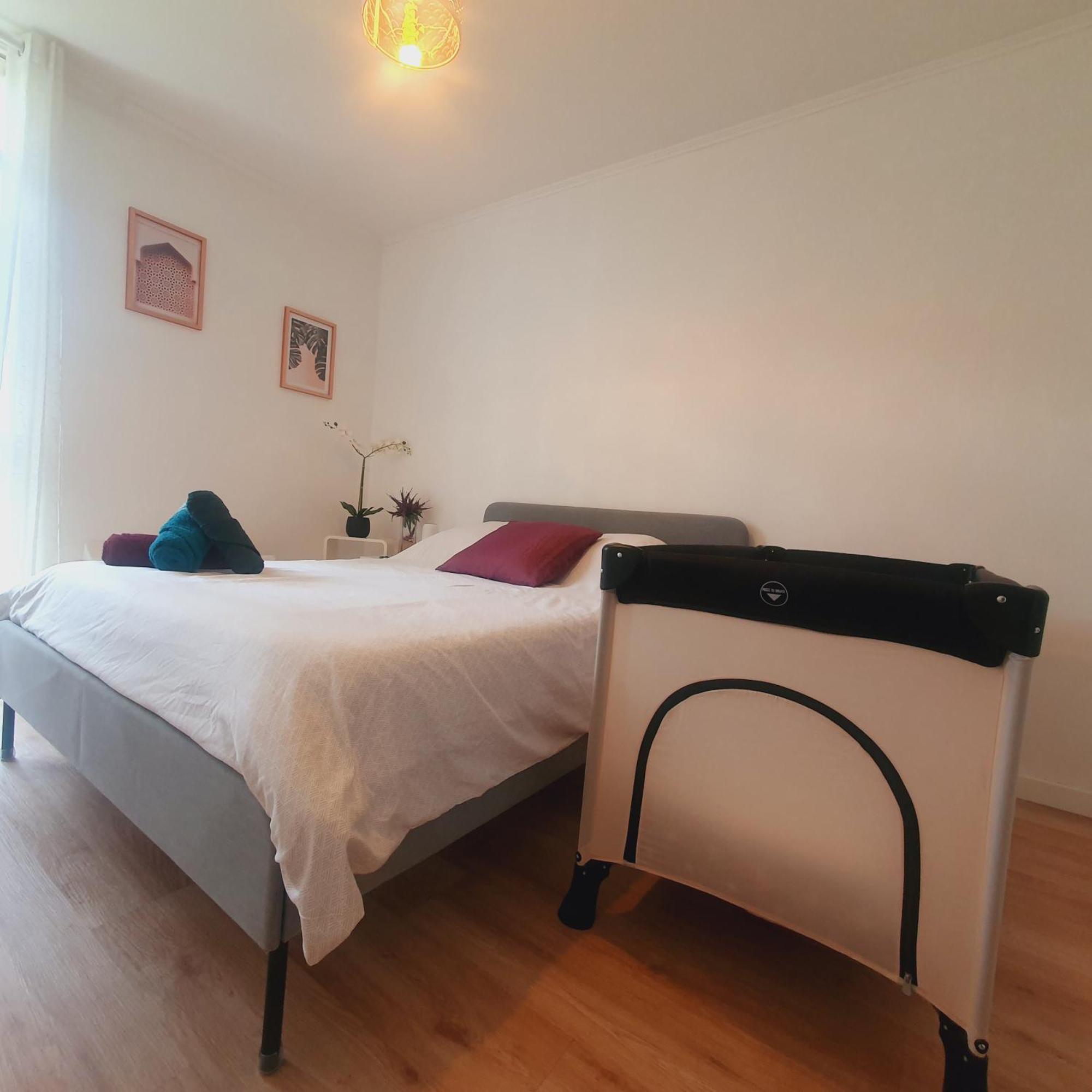 Sejour Cosy Pres De Paris T3 Cuisine Ouverte Et Bar Ris-Orangis Eksteriør billede